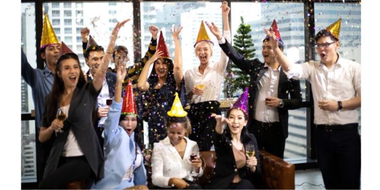 Tips to avoid your office Christmas party turning into a superspreader event